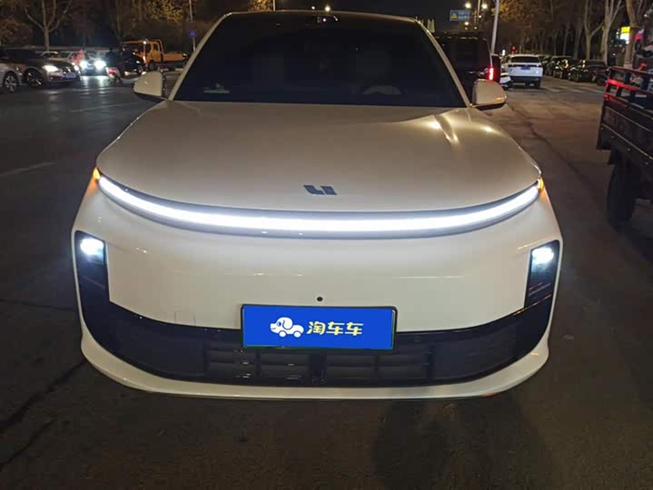 Фото 2 - LiXiang L6