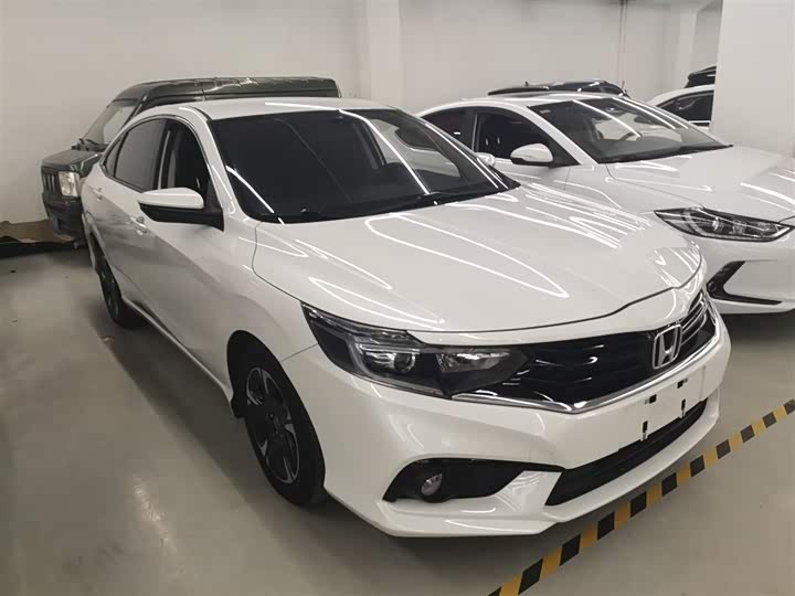 Фото 4 - Honda Envix
