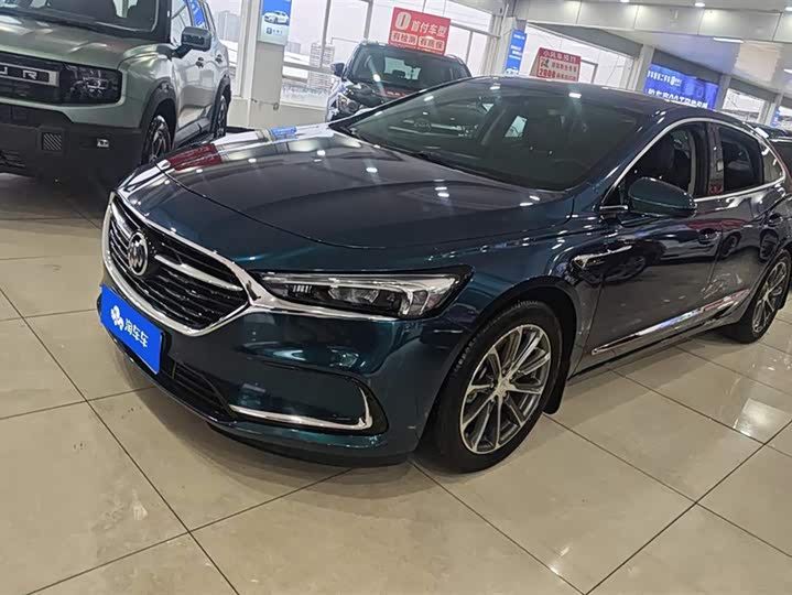 Фото 1 - Buick LaCrosse