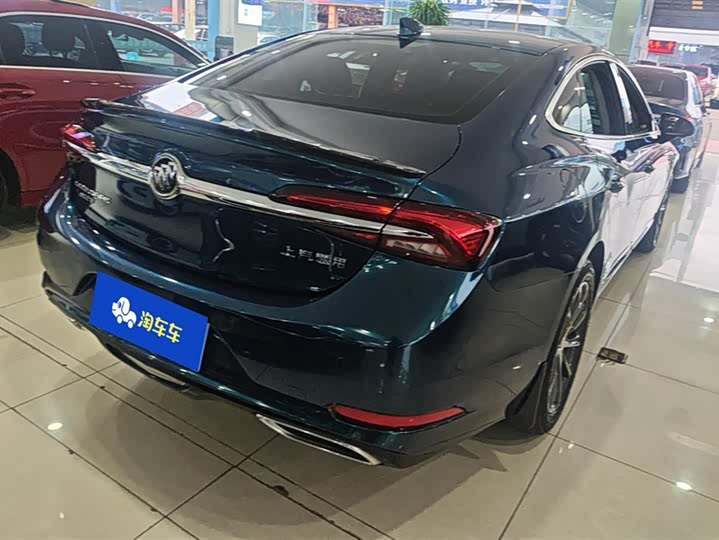 Фото 3 - Buick LaCrosse