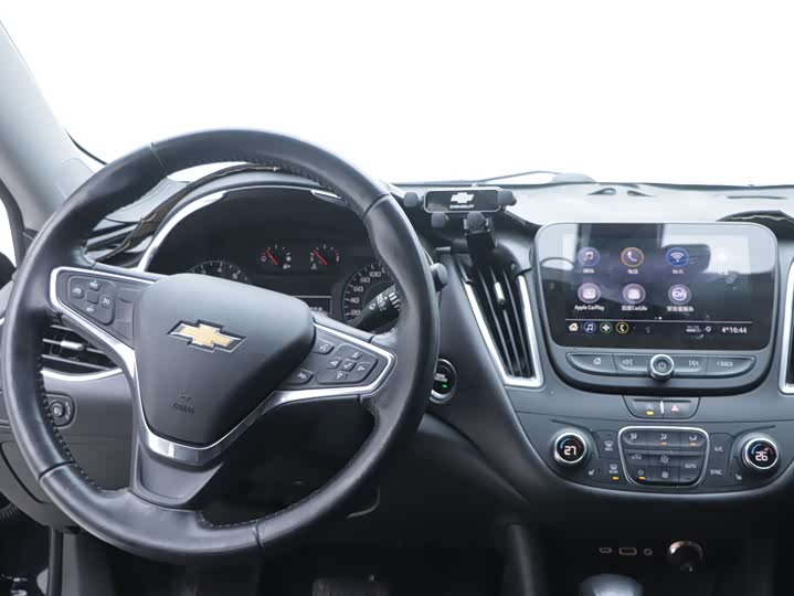 Фото 9 - Chevrolet Malibu XL