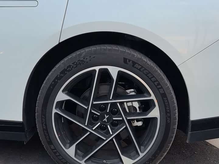 Фото 7 - XPeng F57