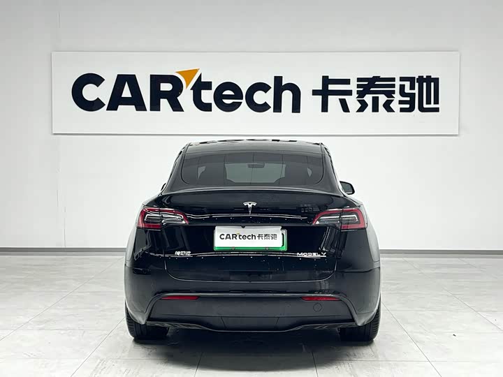 Фото 2 - Tesla Model Y