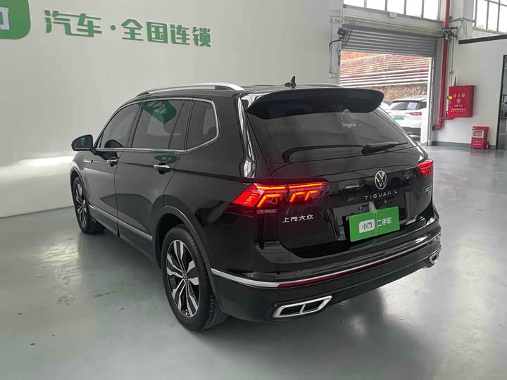 Фото 6 - Volkswagen Tiguan L Pro