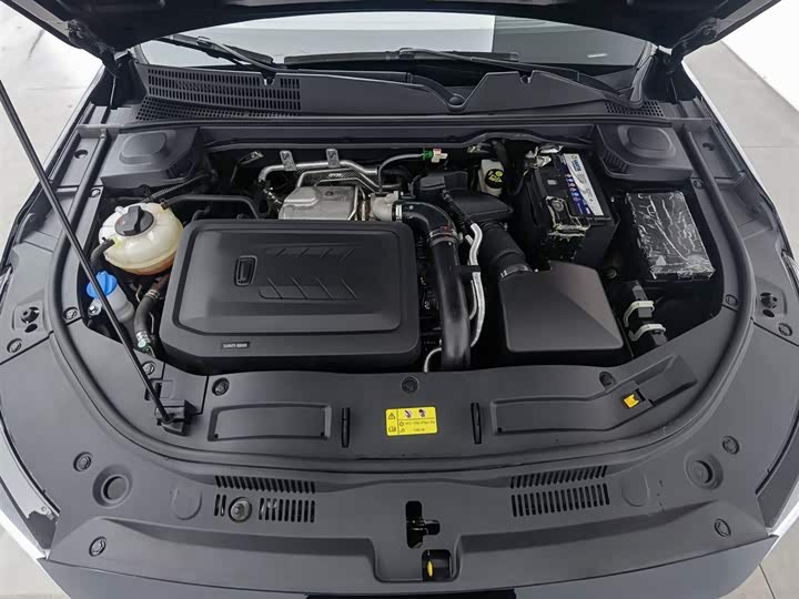 Фото 6 - Bestune B70