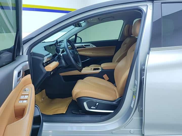 Фото 9 - XPeng P5