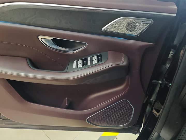 Фото 7 - Jetour X90