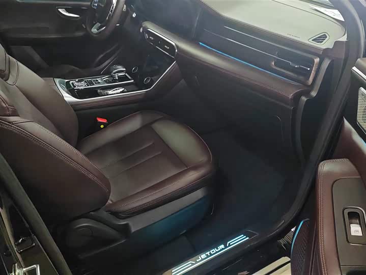 Фото 8 - Jetour X90