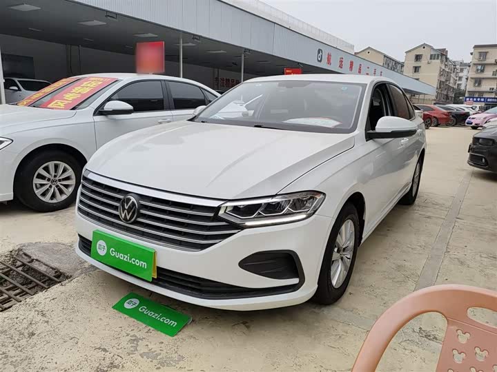 Фото 2 - Volkswagen Lavida