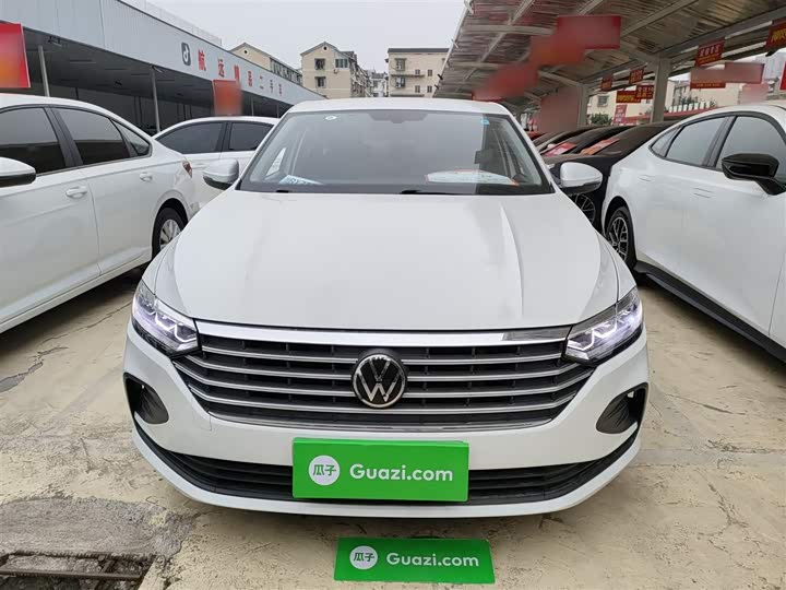 Фото 3 - Volkswagen Lavida