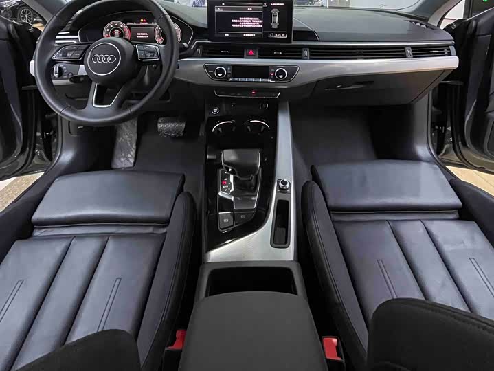 Фото 4 - Audi A5