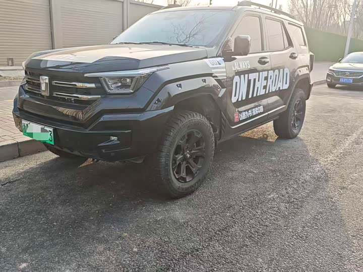 Фото 1 - Tank 400 Hybrid