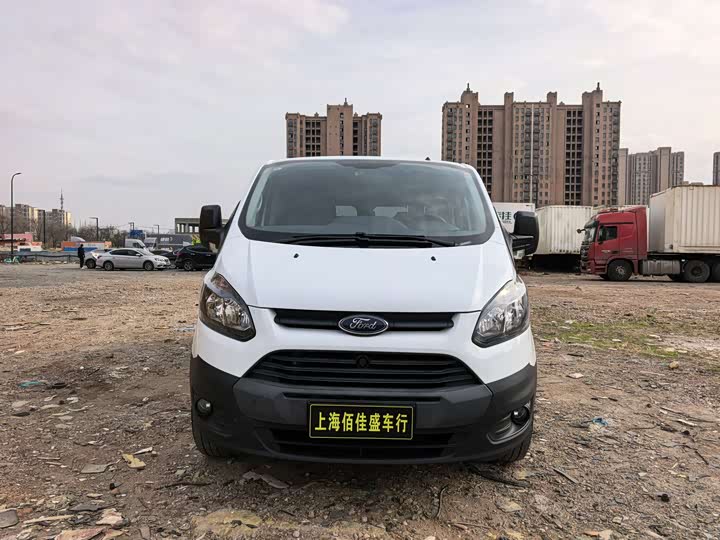 Фото 2 - Ford Transit