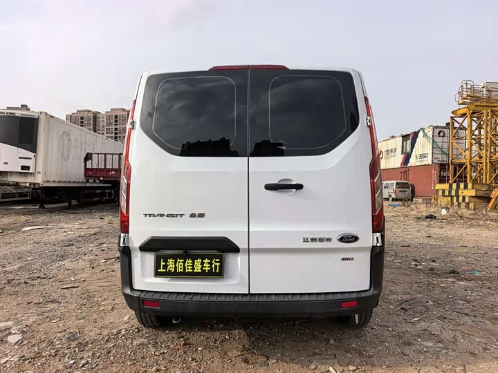 Фото 5 - Ford Transit