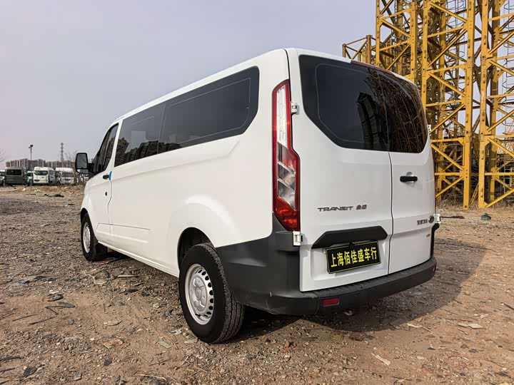 Фото 6 - Ford Transit