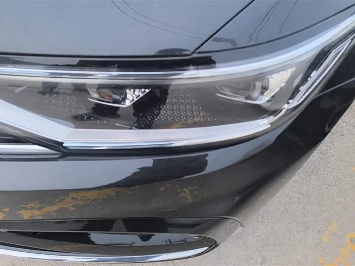 Фото 5 - Volkswagen Magotan