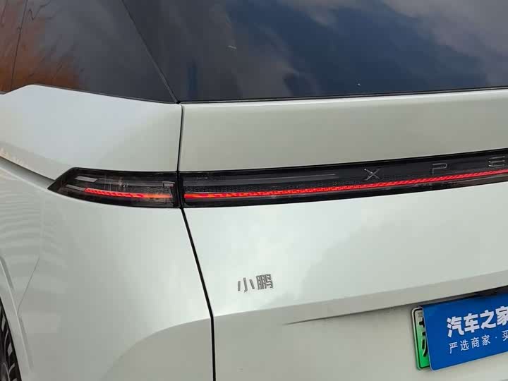 Фото 6 - XPeng X9