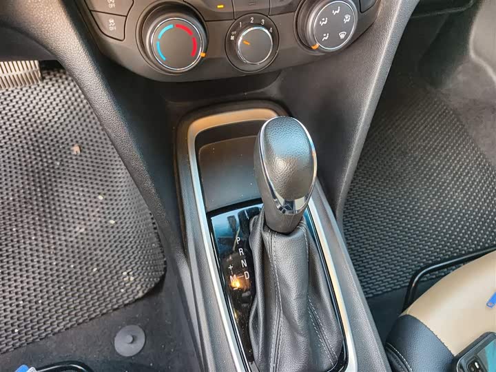 Фото 7 - Chevrolet Monza