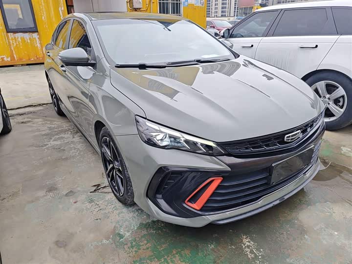 Фото 4 - Geely Binrui