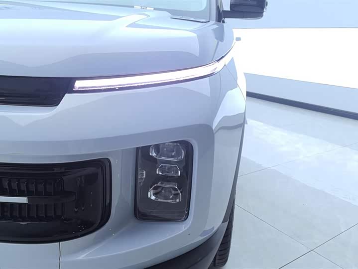 Фото 5 - Geely Icon