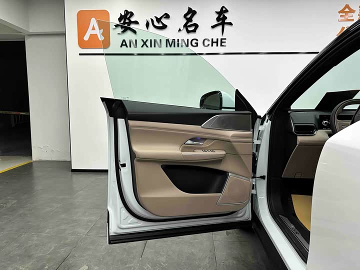 Фото 8 - XPeng G9