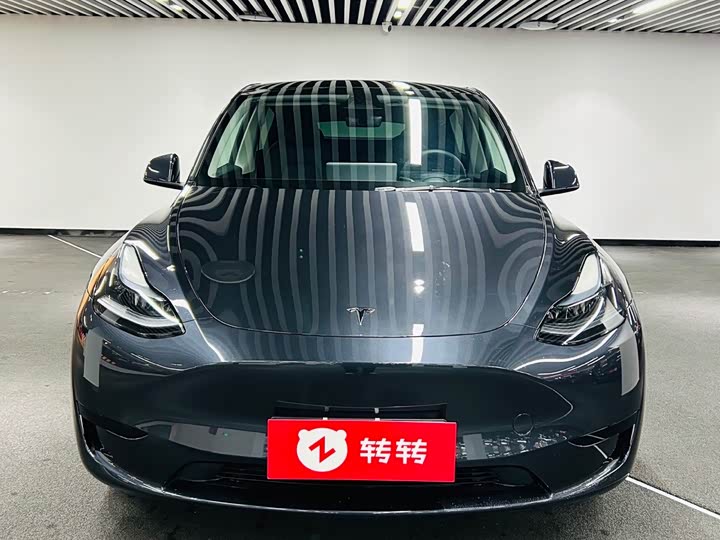 Фото 2 - Tesla Model Y