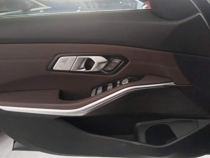 Фото 7 - BMW 3 Series