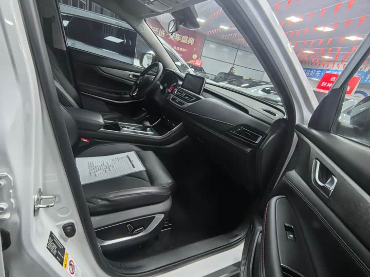 Фото 6 - Changan CS75