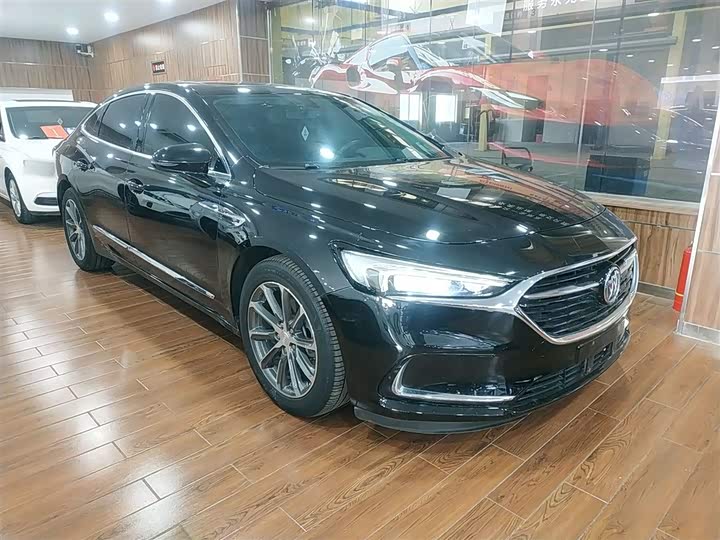 Фото 4 - Buick LaCrosse