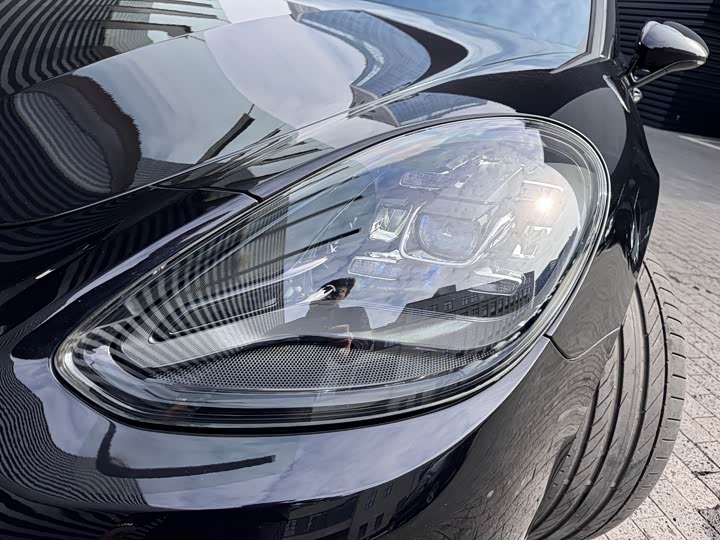 Фото 9 - Porsche Panamera