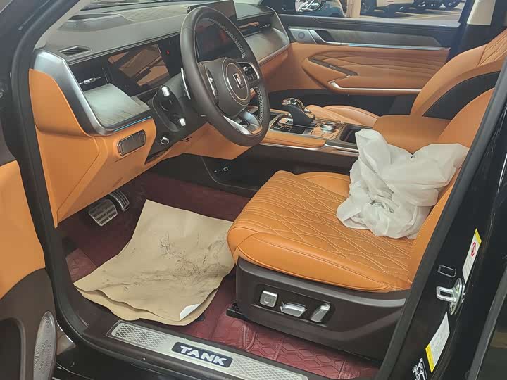 Фото 8 - Tank 500 Hybrid