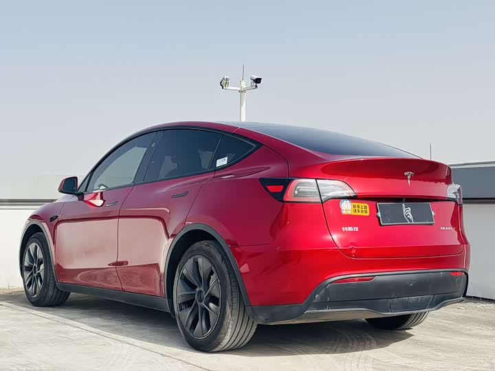 Фото 7 - Tesla Model Y