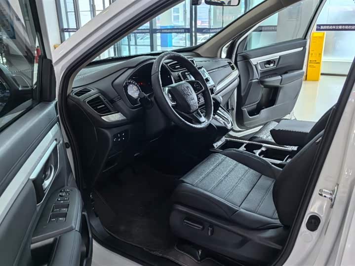 Фото 9 - Honda CR-V