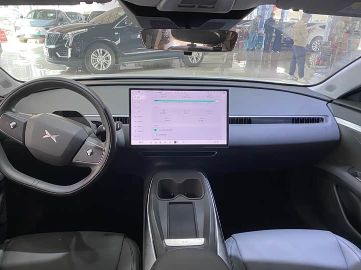 Фото 9 - XPeng Mona M03