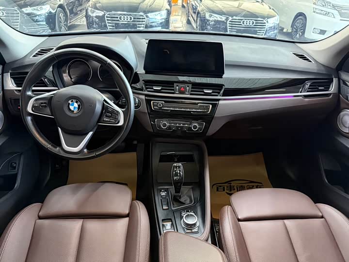 Фото 5 - BMW X1