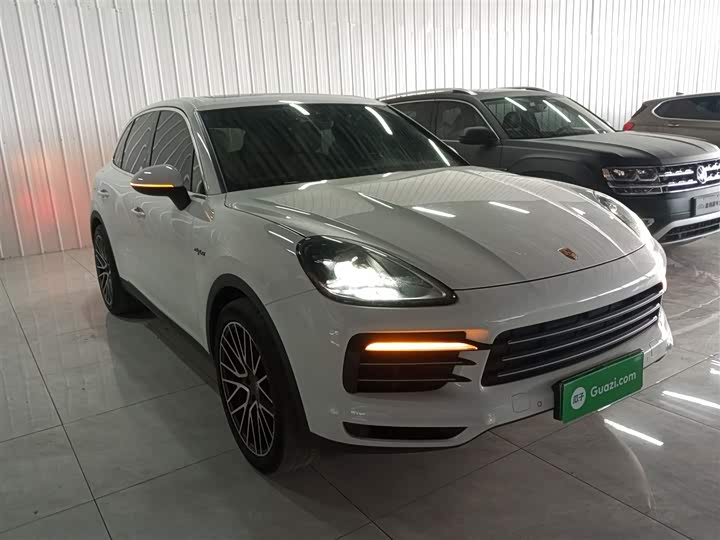 Фото 4 - Porsche Cayenne Hybrid