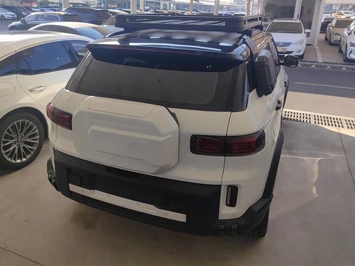 Фото 3 - Geely Cowboy