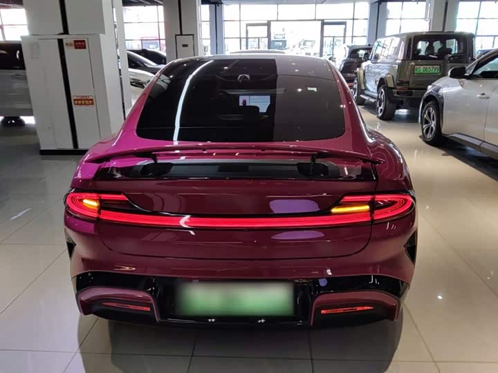 Фото 6 - Xiaomi SU7