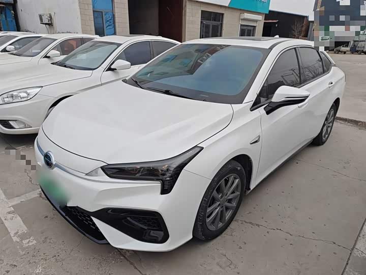 Фото 2 - GAC Aion S