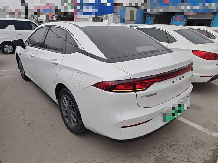 Фото 5 - GAC Aion S