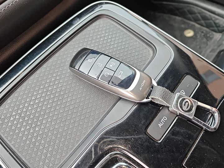 Фото 9 - GAC Aion S