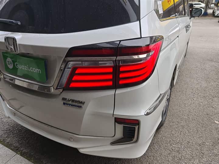 Фото 8 - Honda Elysion