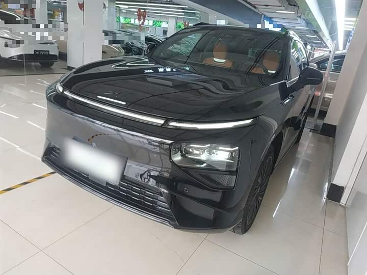 Фото 2 - XPeng G9