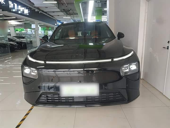 Фото 3 - XPeng G9