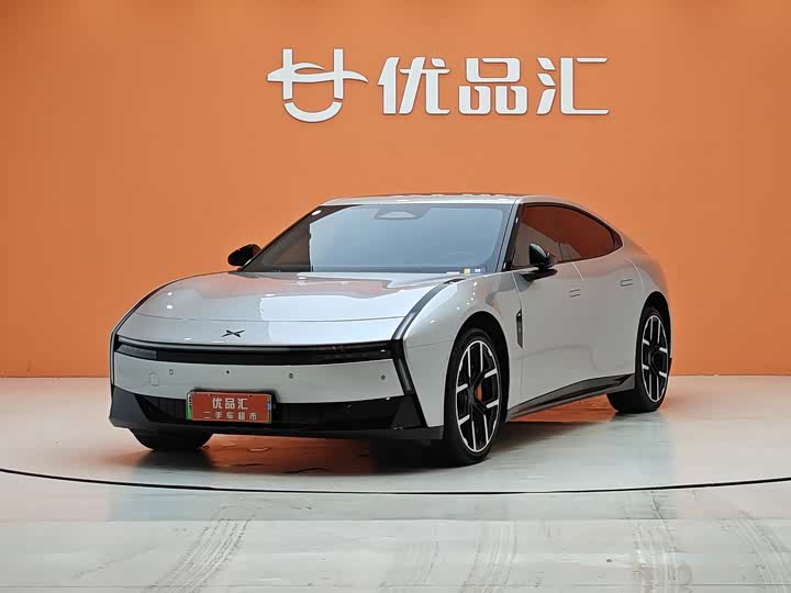 Фото 1 - XPeng P7