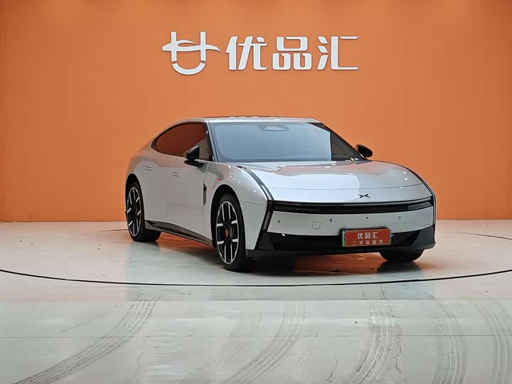 Фото 7 - XPeng P7