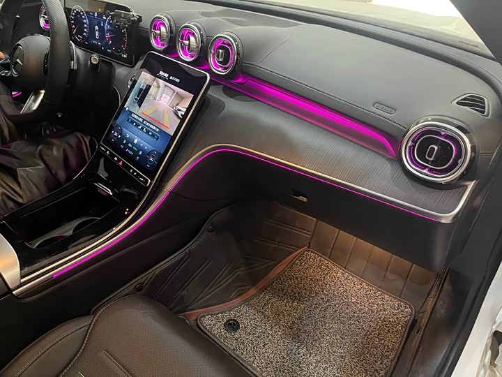 Фото 8 - Mercedes-Benz C-Class