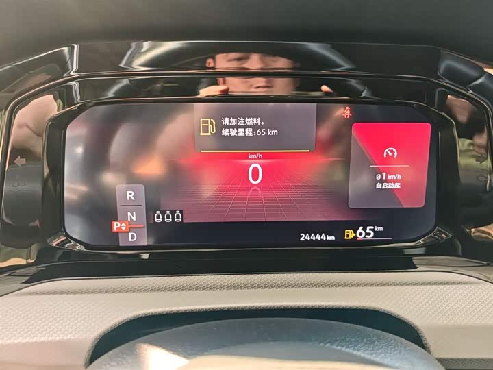 Фото 4 - Volkswagen Golf