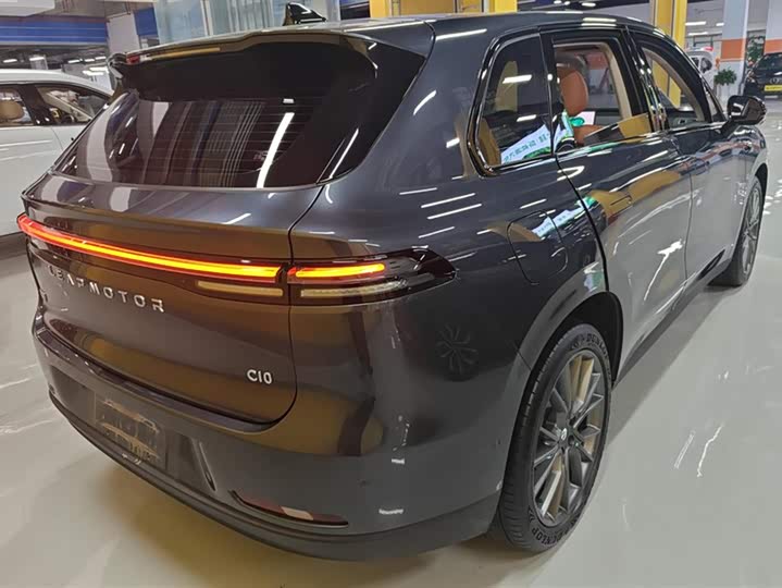 Фото 3 - Leapmotor C10