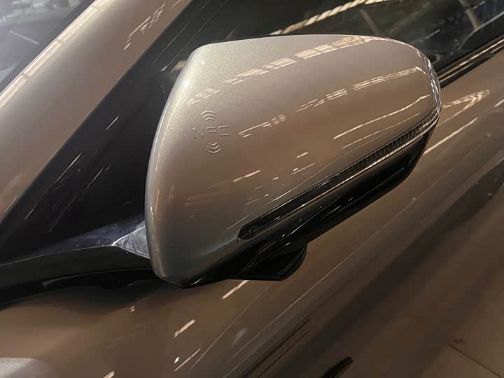 Фото 6 - BYD Han